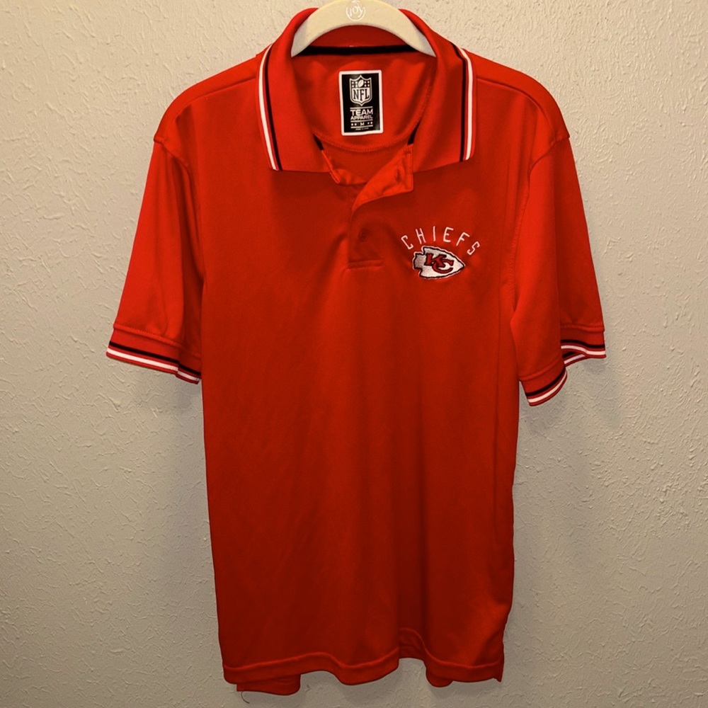 NFL Team Kansas City Chiefs Red  Polo Men’s Size Medium